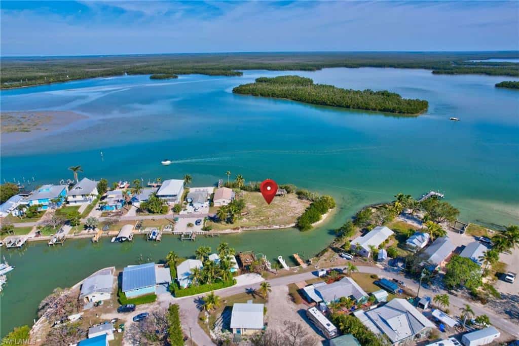105 Bayshore Way, Goodland, photo 17