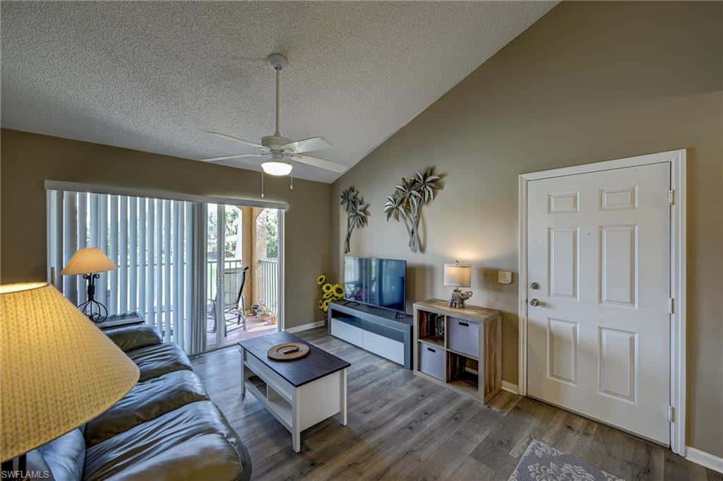 1185 Wildwood Lakes Blvd #208, Naples, photo 7