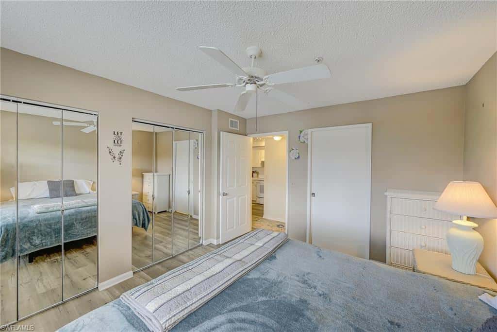 1185 Wildwood Lakes Blvd #208, Naples, photo 8