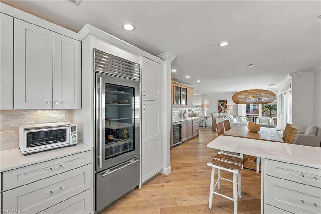 2401 Gulf Shore Blvd #8, Naples, photo 9