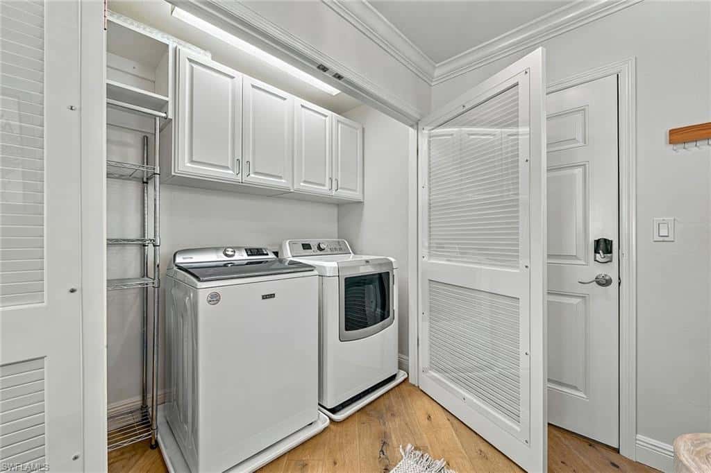 2401 Gulf Shore Blvd #8, Naples, photo 14