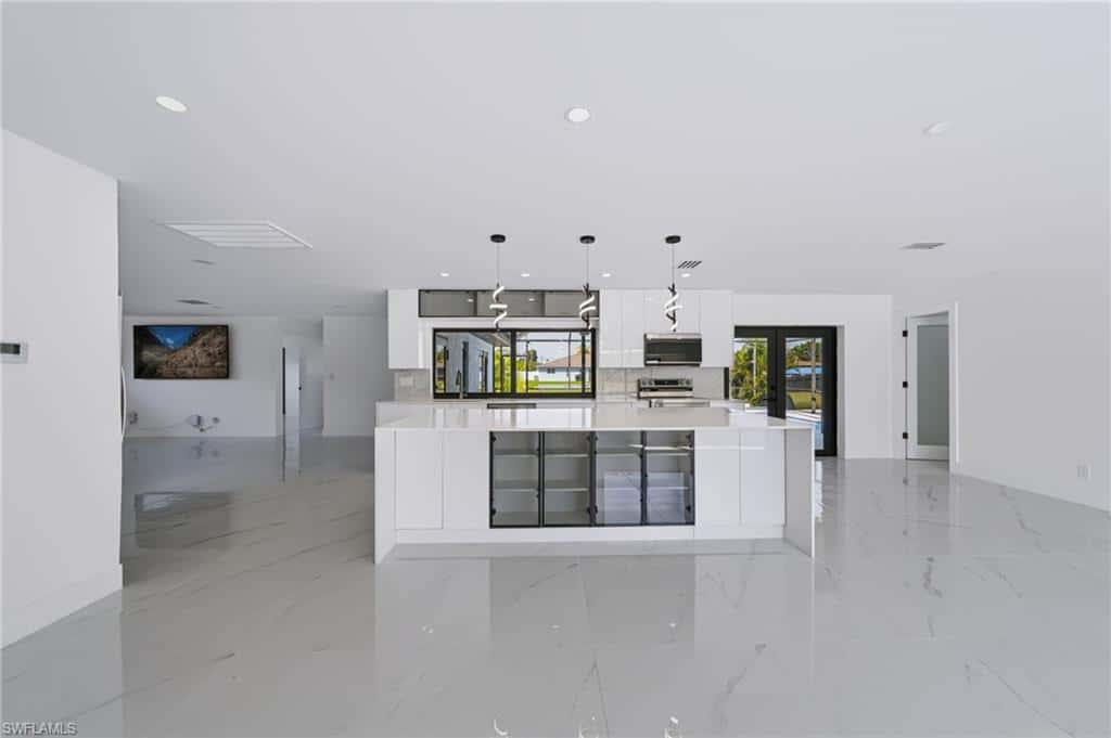 1503 23rd Ter, Cape Coral, photo 5
