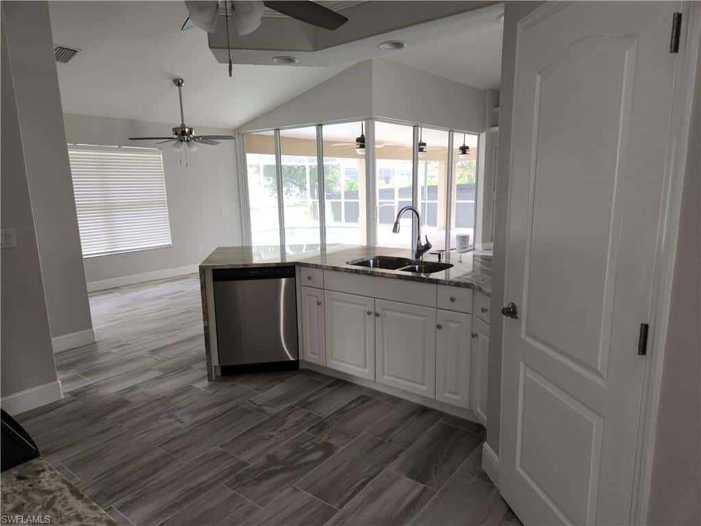 3620 3rd Ter, Cape Coral, photo 22