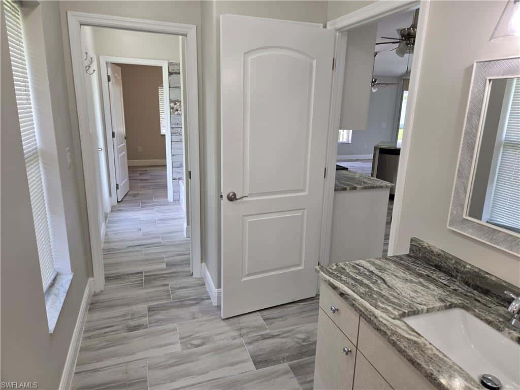 3620 3rd Ter, Cape Coral, photo 10