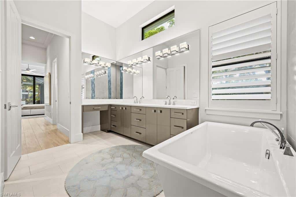 10501 Via Torino Way, Miromar Lakes, photo 17