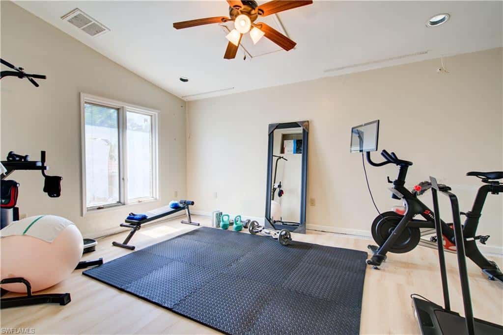 11 Capri Blvd, Naples, photo 23