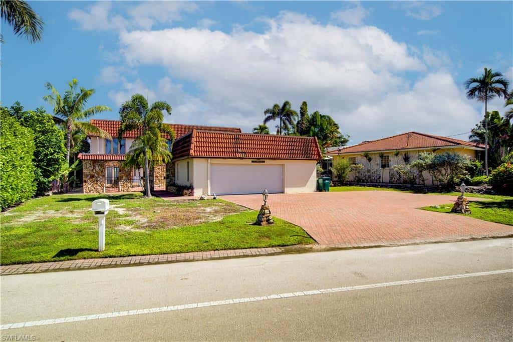 11 Capri Blvd, Naples, photo 43