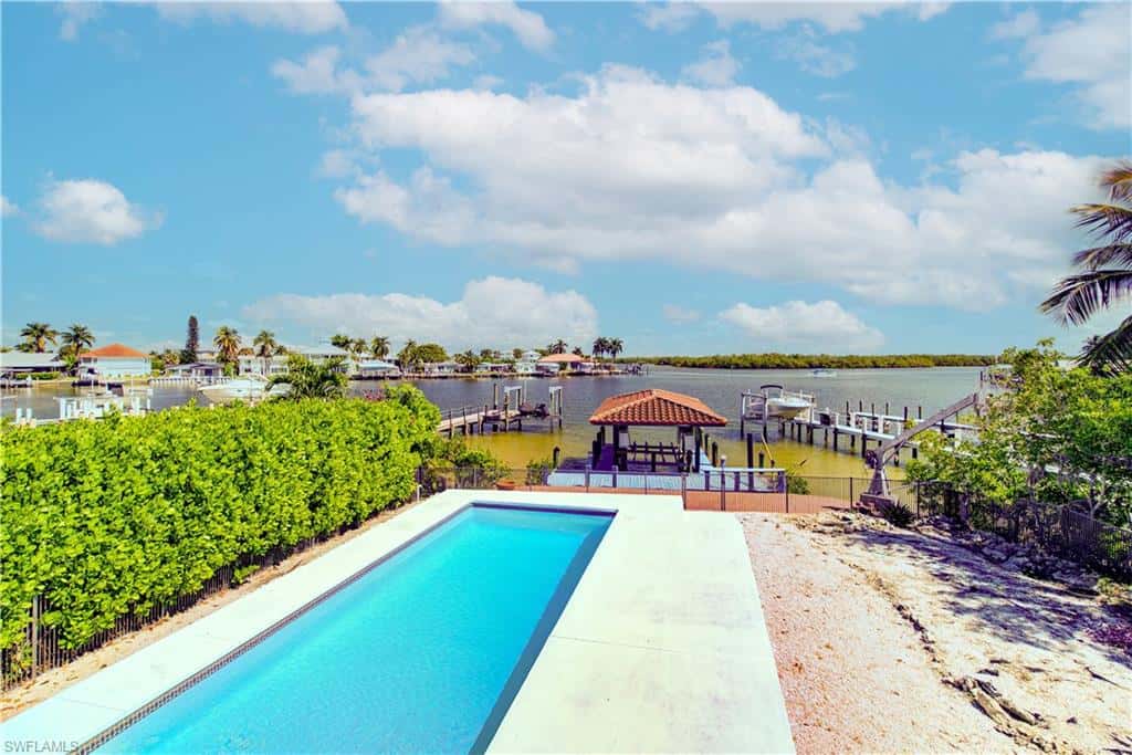 11 Capri Blvd, Naples, photo 32