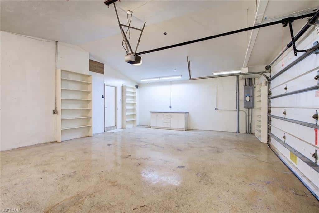 11 Capri Blvd, Naples, photo 28