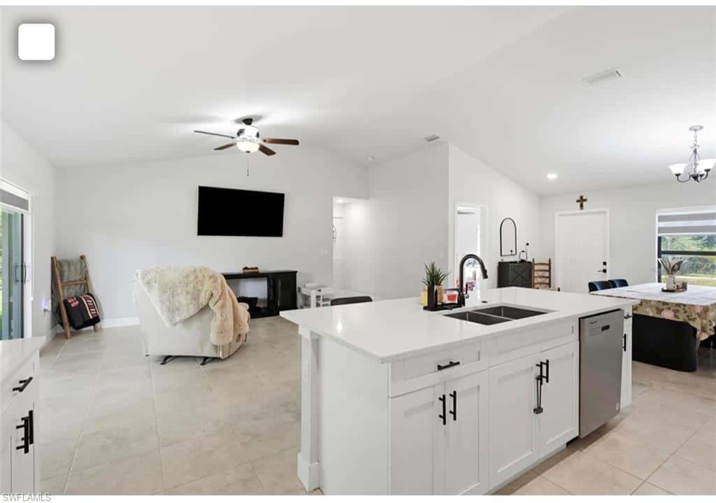 7572 9th Ter, Labelle, photo 11