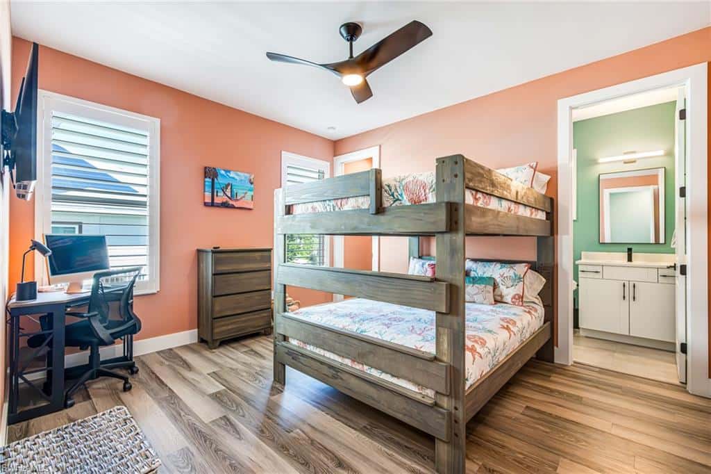 810 San Carlos Dr, Fort Myers Beach, photo 29