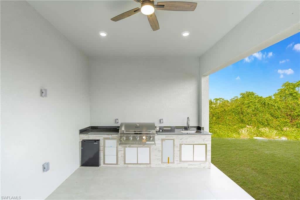 7020 Burma Cir, Labelle, photo 30
