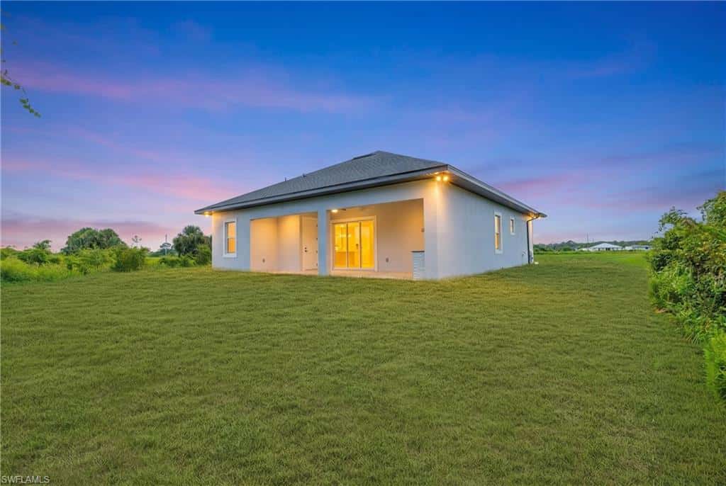 7020 Burma Cir, Labelle, photo 31