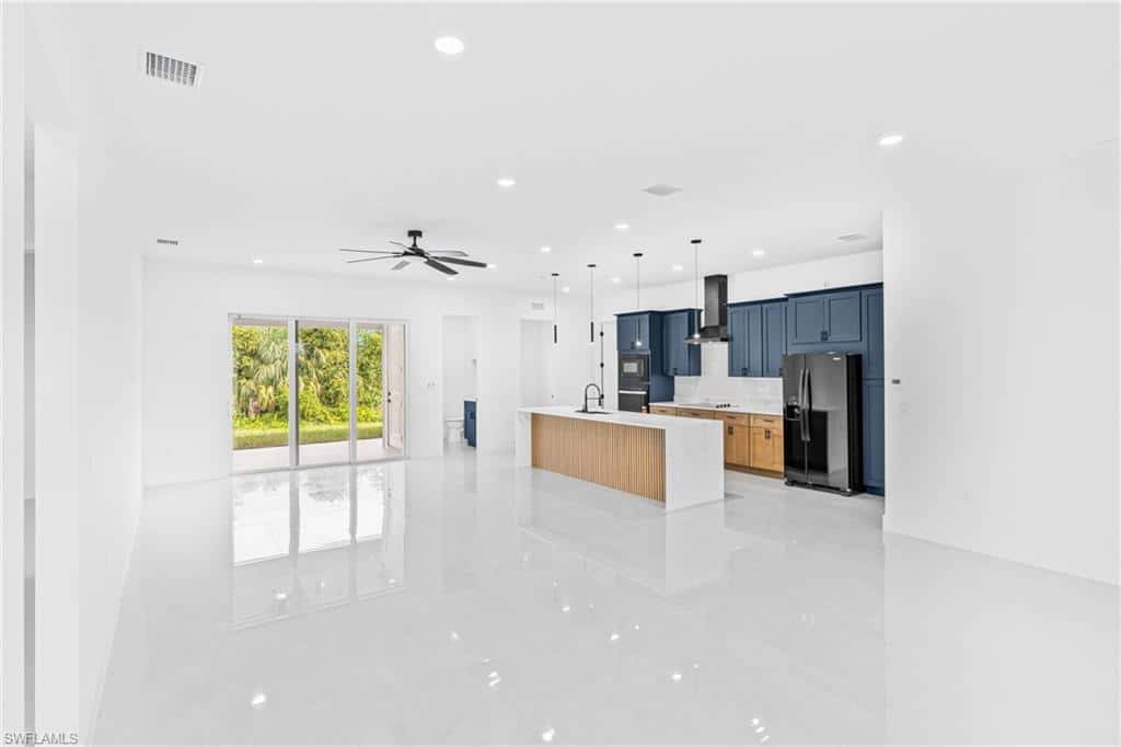 7020 Burma Cir, Labelle, photo 8