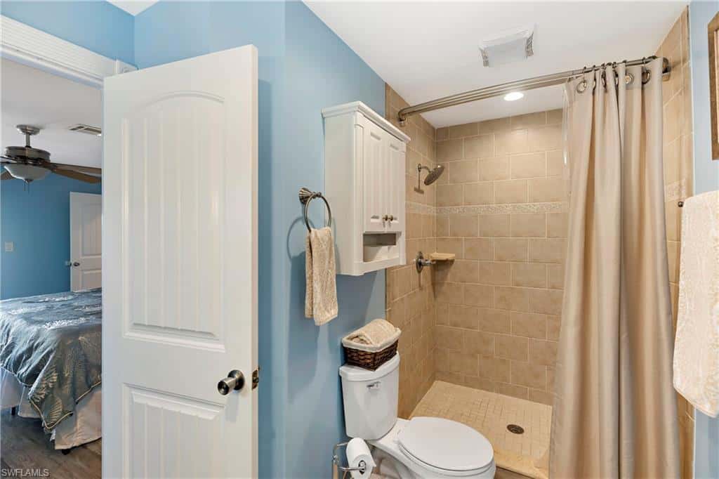 220 Curlew St, Fort Myers Beach, photo 17
