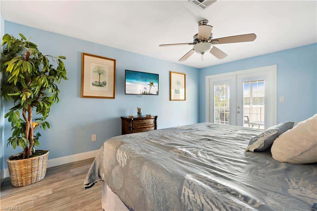 220 Curlew St, Fort Myers Beach, photo 26