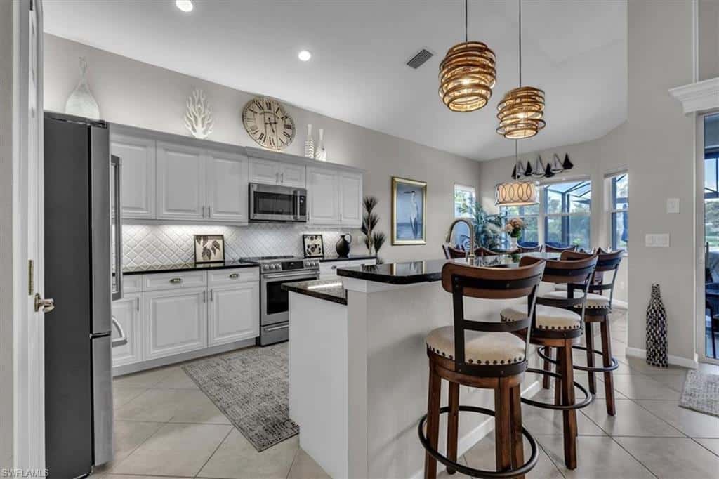 3750 Lakeview Isle Ct, Fort Myers, photo 13
