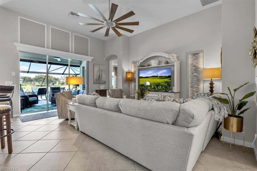 3750 Lakeview Isle Ct, Fort Myers, photo 7