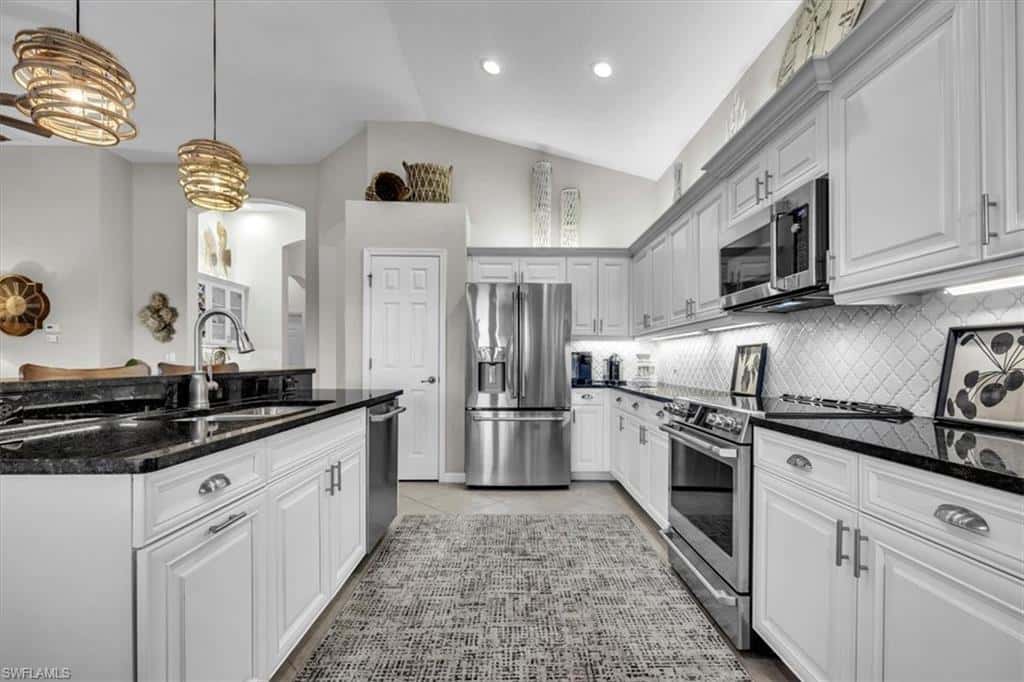 3750 Lakeview Isle Ct, Fort Myers, photo 15