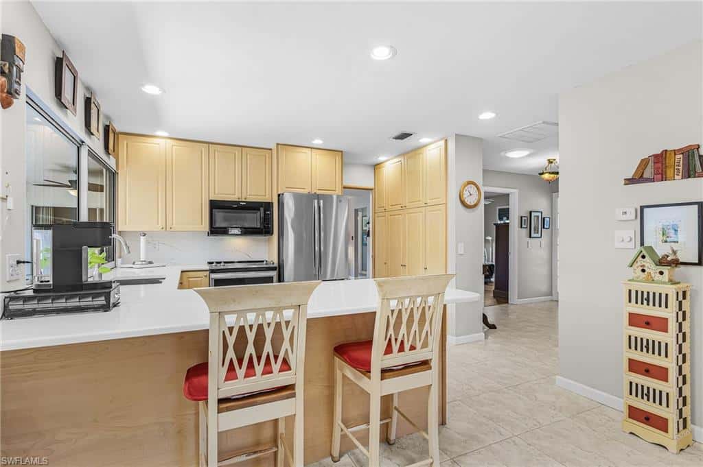 15889 Shadow Run Ct, Fort Myers, photo 11