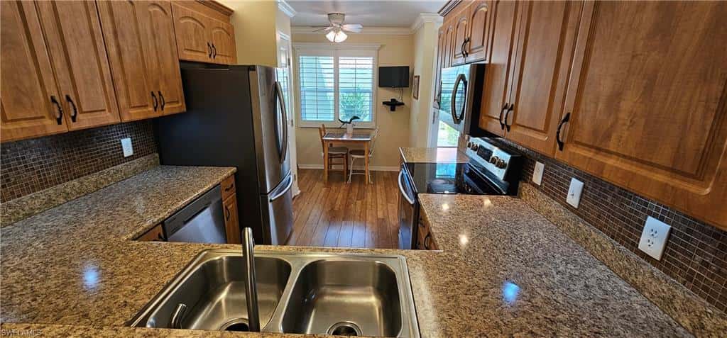 289 Robin Hood Cir #101, Naples, photo 27