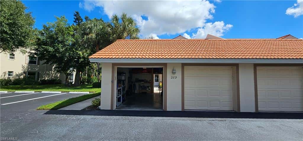 289 Robin Hood Cir #101, Naples, photo 45
