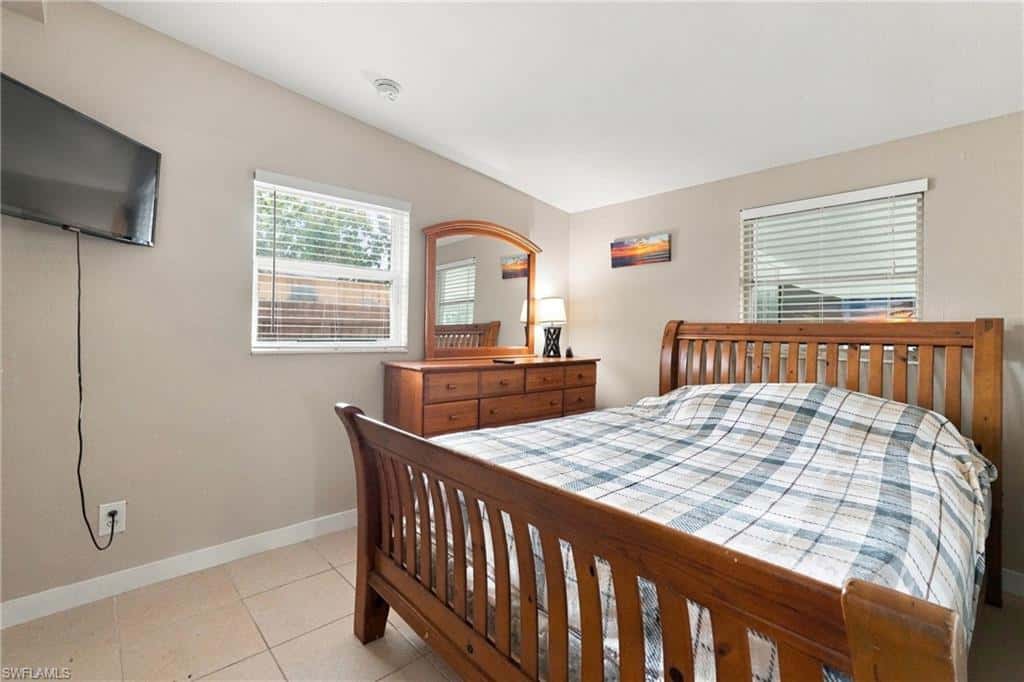 2140 Harbor Ln, Naples, photo 16