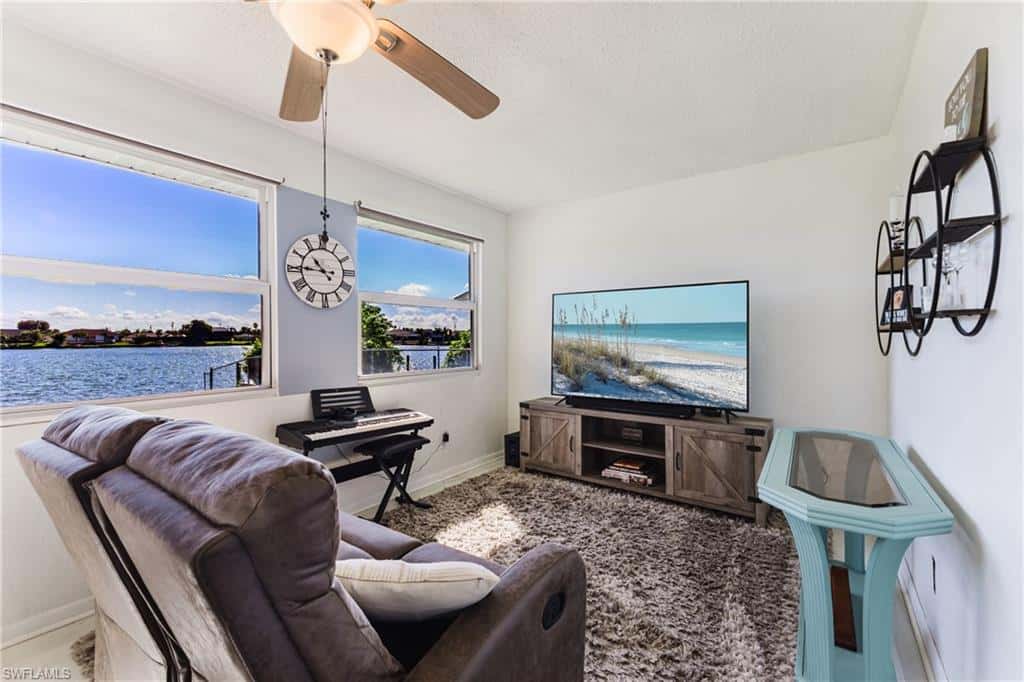 15 10th Ave, Cape Coral, photo 16