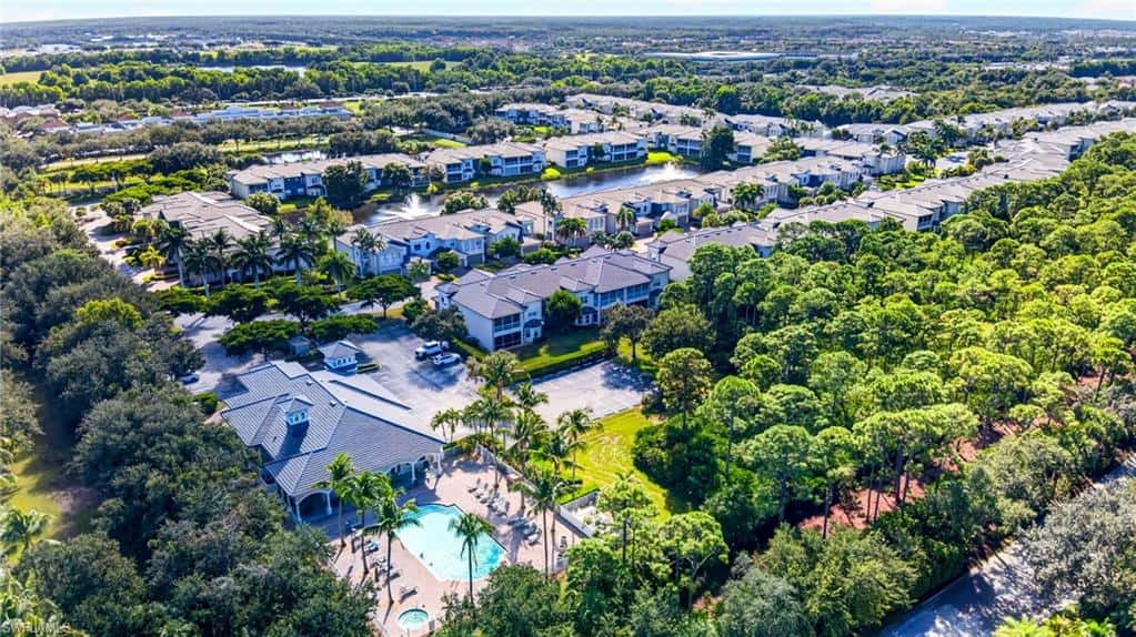 3535 Cherry Blossom Ct #203, Estero, photo 4