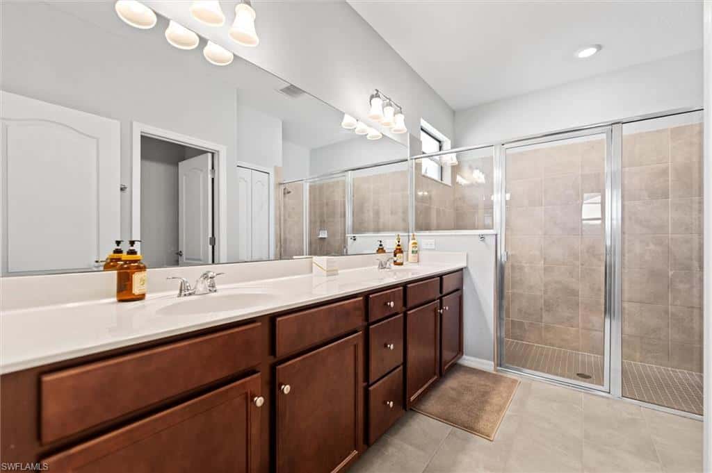 14180 Vindel Cir, Fort Myers, photo 32