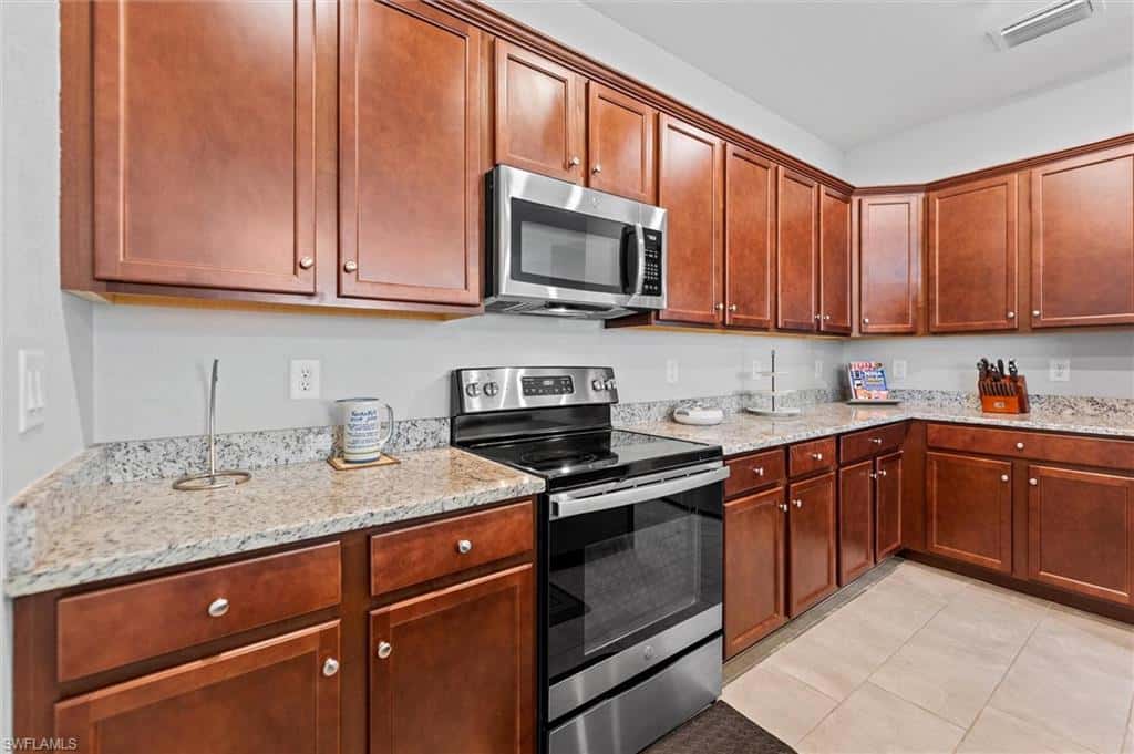 14180 Vindel Cir, Fort Myers, photo 25