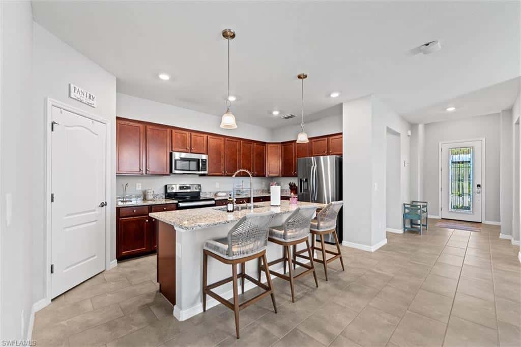 14180 Vindel Cir, Fort Myers, photo 21