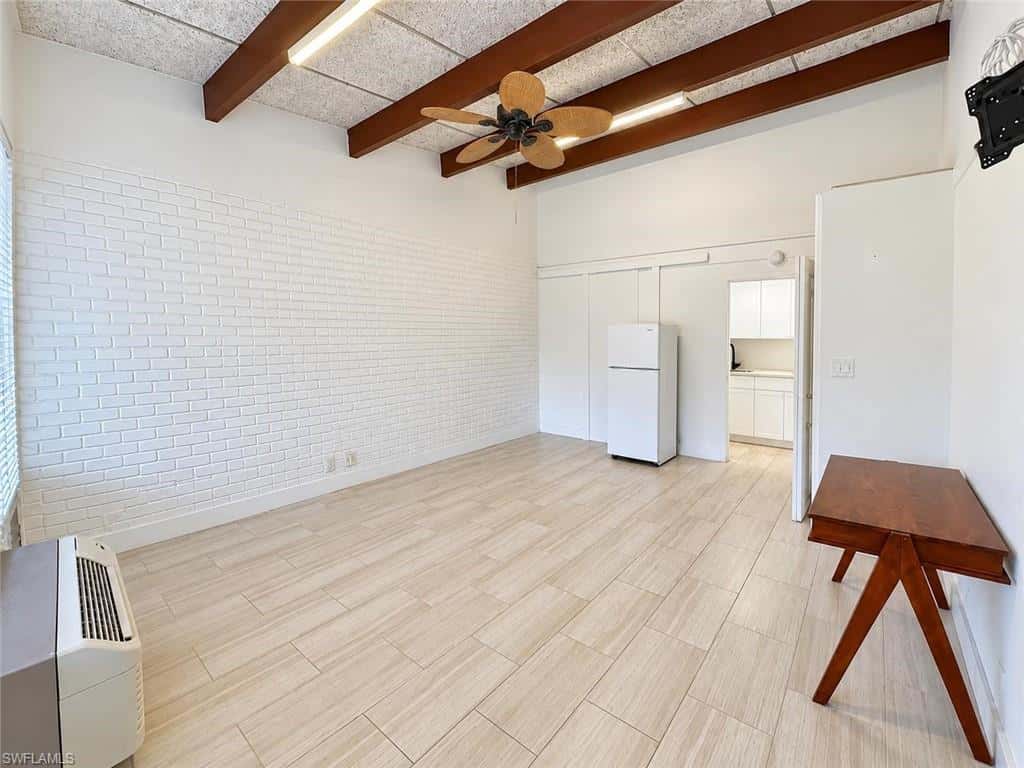 4050 Golden Gate Pkwy #219, Naples, photo 7