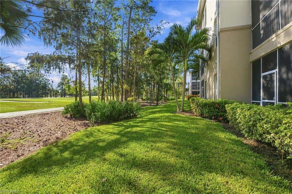 8259 Parkstone Pl #106, Naples, photo 4