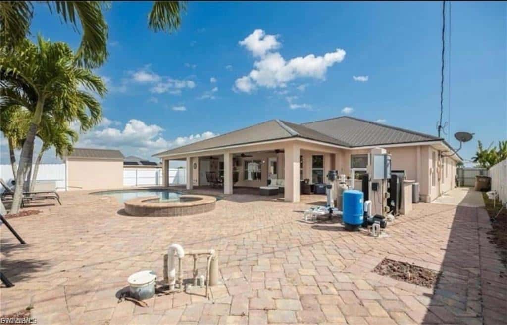831 23rd Ter, Cape Coral, photo 12