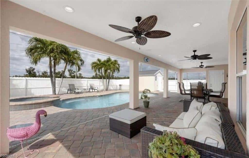 831 23rd Ter, Cape Coral, photo 5