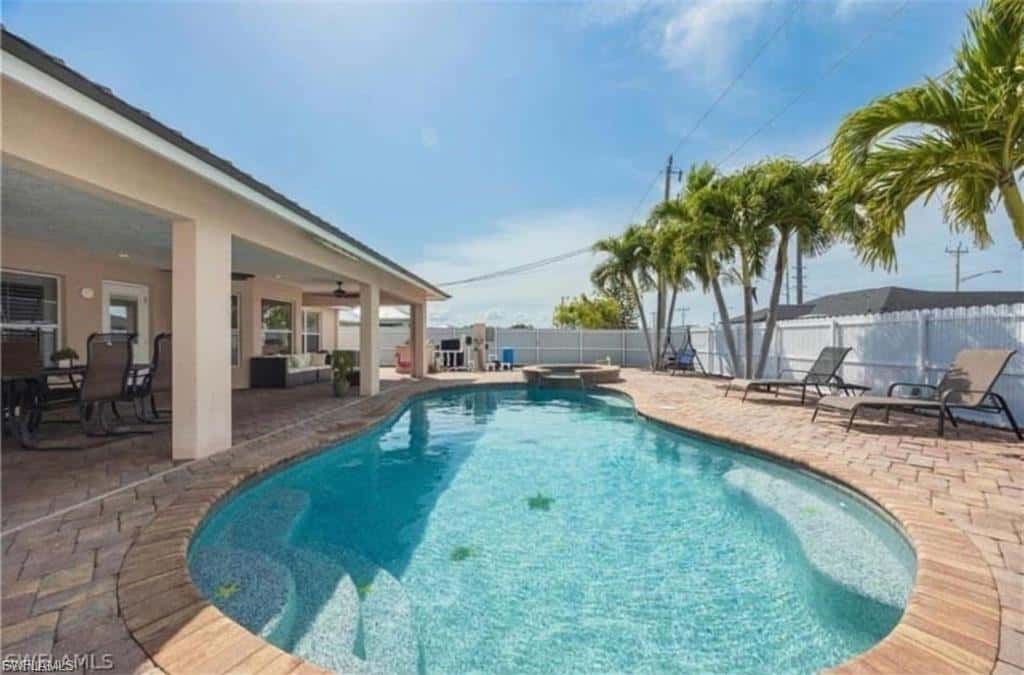 831 23rd Ter, Cape Coral, photo 14