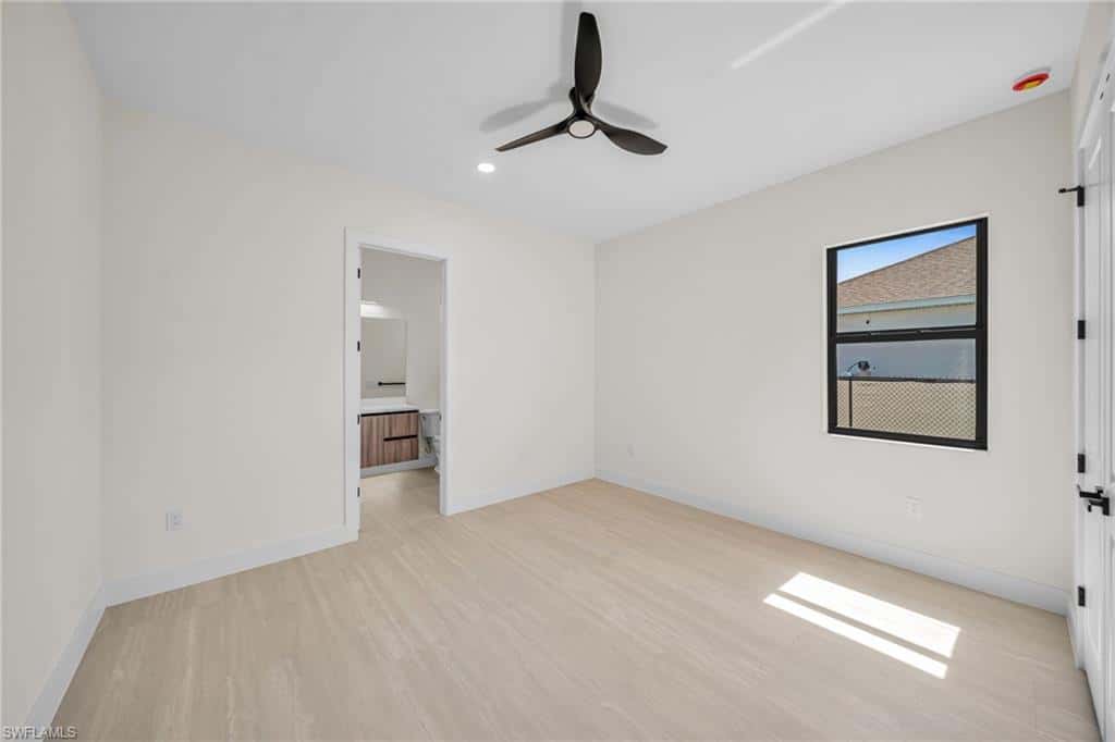2115 17th Pl, Cape Coral, photo 32