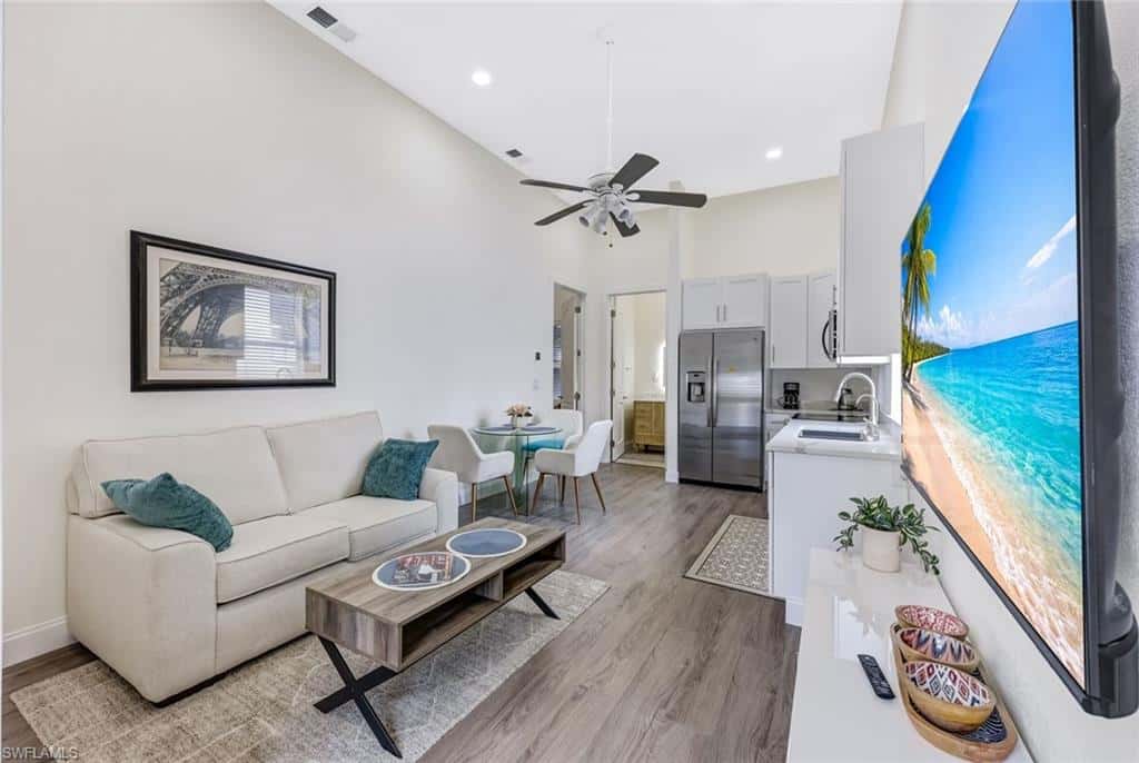 2061 Santa Barbara Blvd, Naples, photo 43