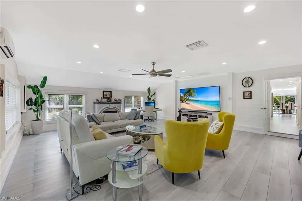 2061 Santa Barbara Blvd, Naples, photo 22