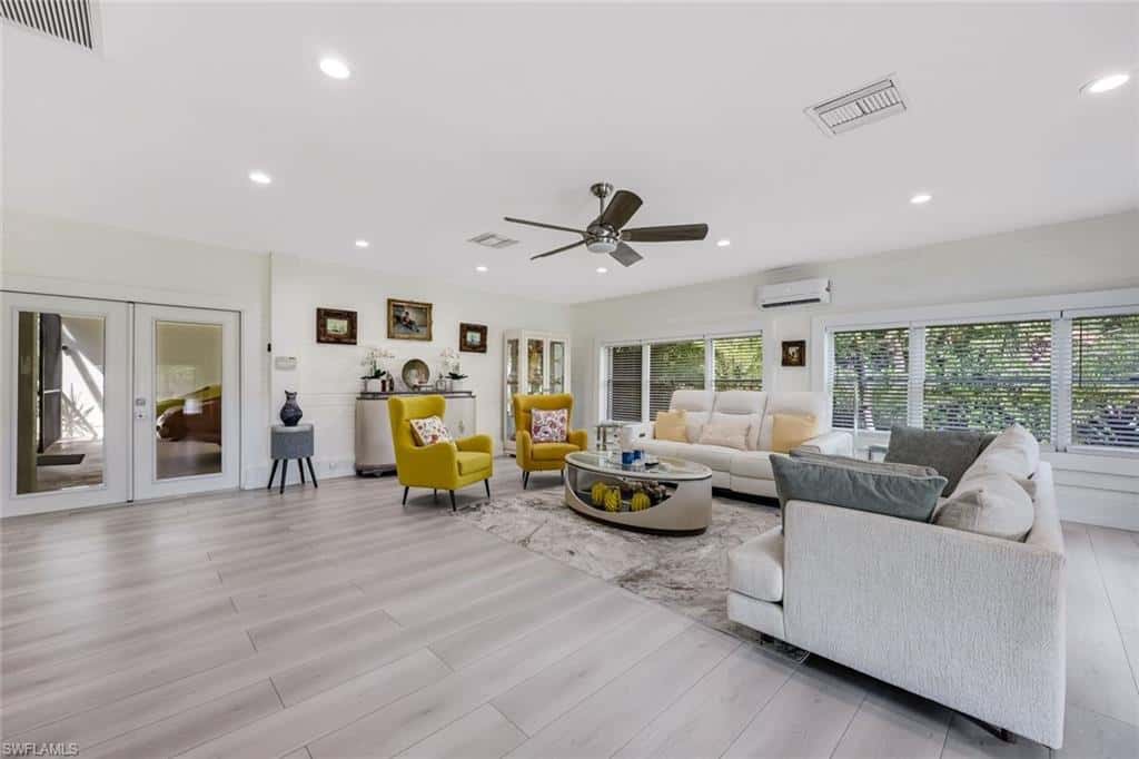 2061 Santa Barbara Blvd, Naples, photo 10