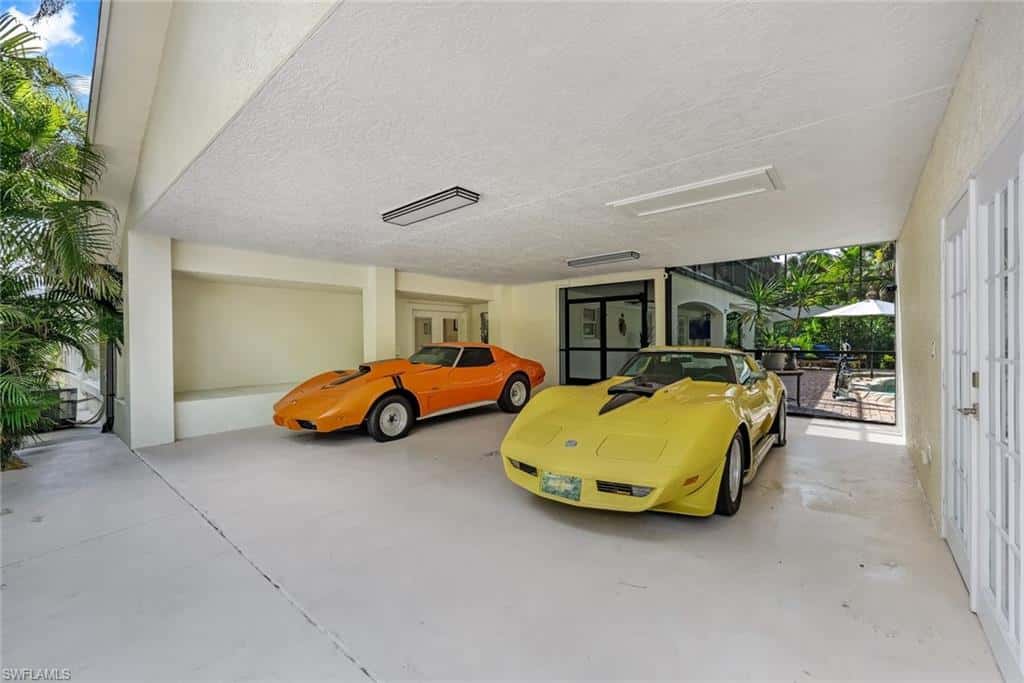 2061 Santa Barbara Blvd, Naples, photo 39