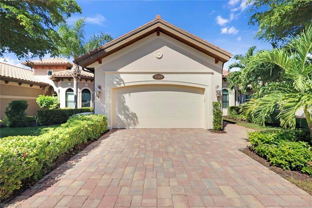 7319 Lantana Cir, Naples, photo 22