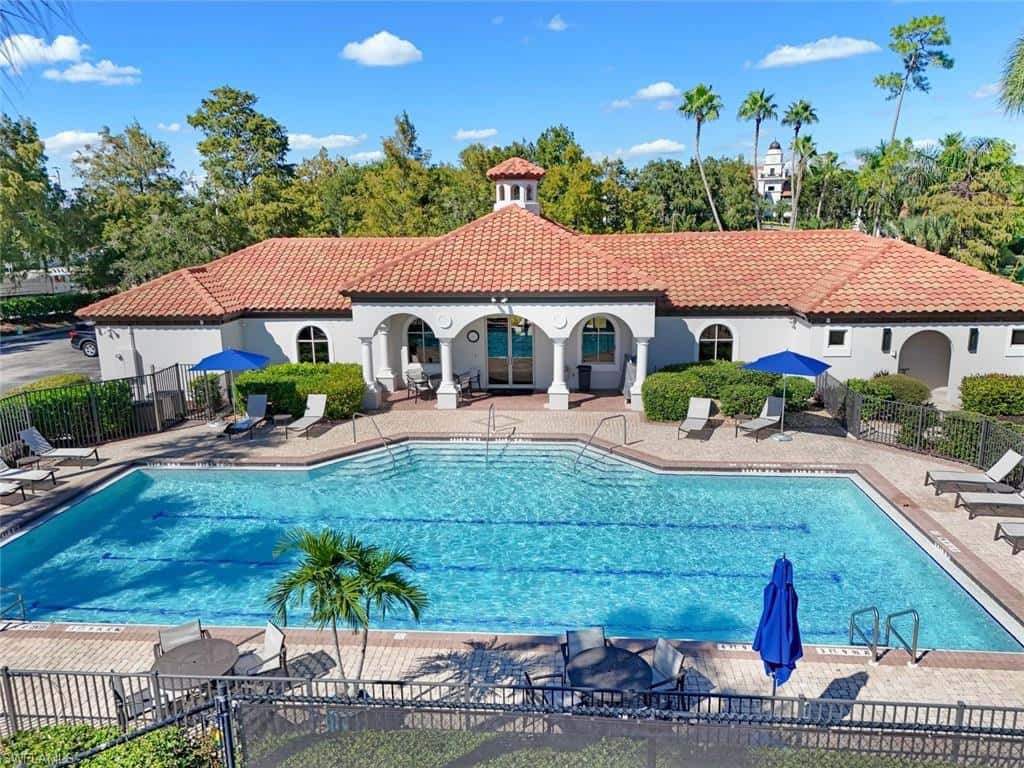 7319 Lantana Cir, Naples, photo 34