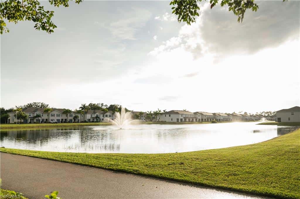 15480 Wildflower Cir, Naples, photo 33