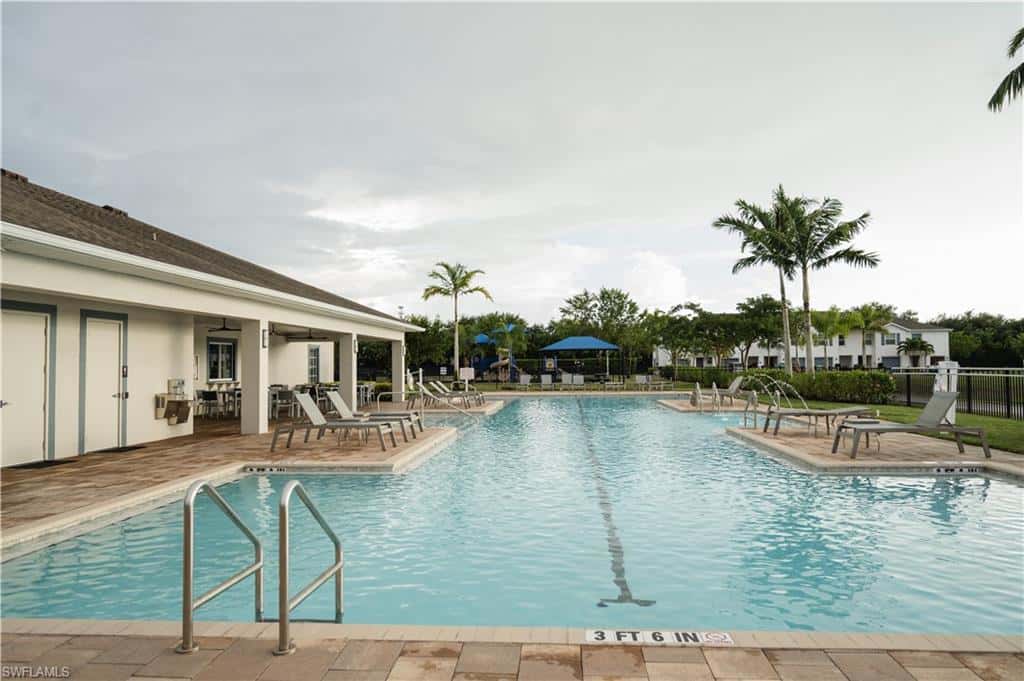 15480 Wildflower Cir, Naples, photo 35