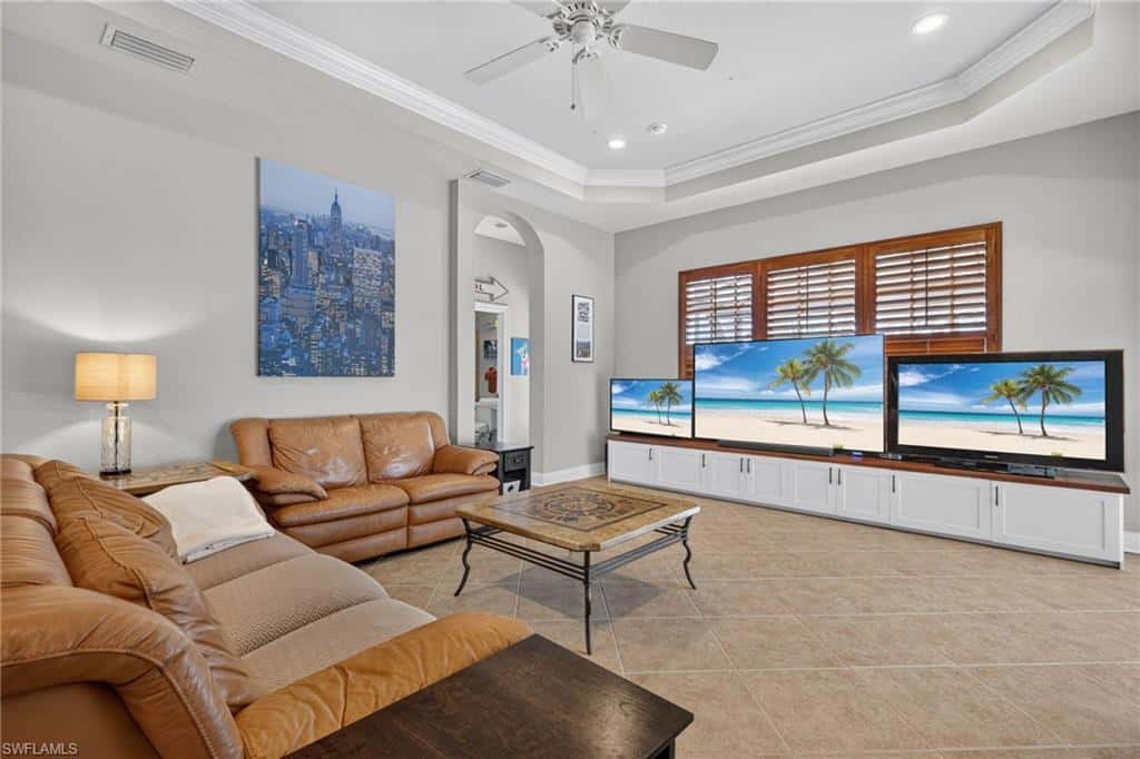 5637 Whispering Willow Way, Fort Myers, photo 17