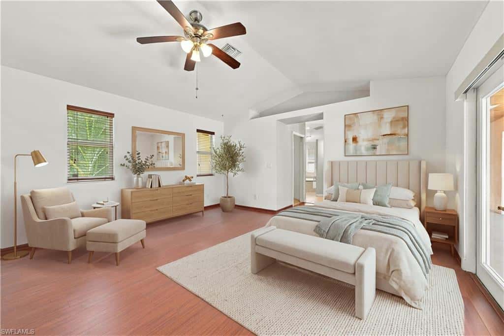 590 6th St, Naples, photo 7