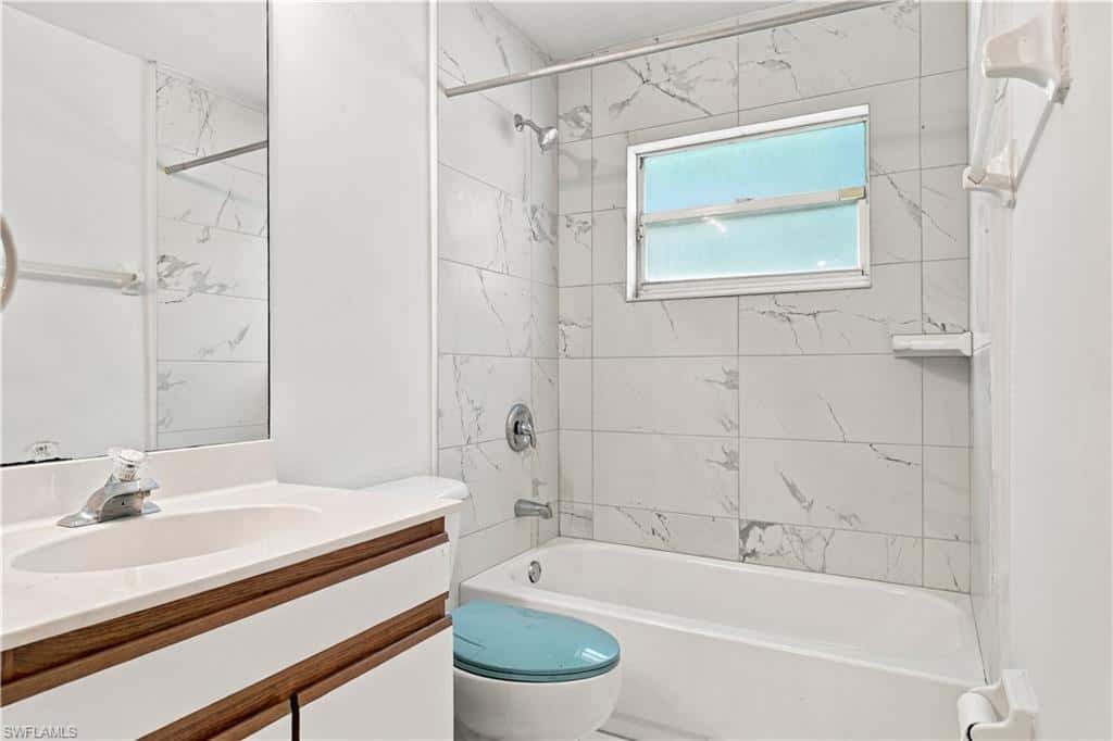 590 6th St, Naples, photo 30