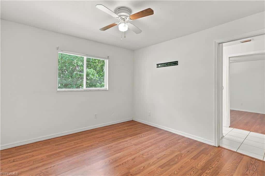 590 6th St, Naples, photo 29